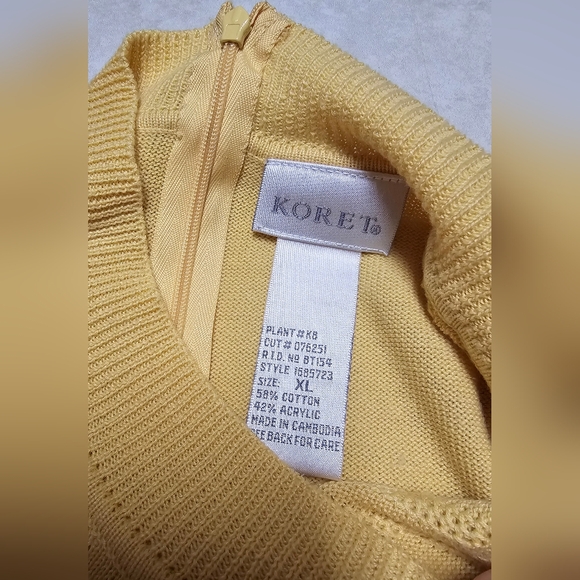 Koret top short sleeve mock turtleneck xl - Picture 2 of 4